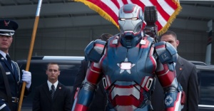 O coronel James Rhodes antes era Máquina de Combate, em Homem de Ferro 3 ele irá ganhar a nova identidade "Patriota de Ferro".